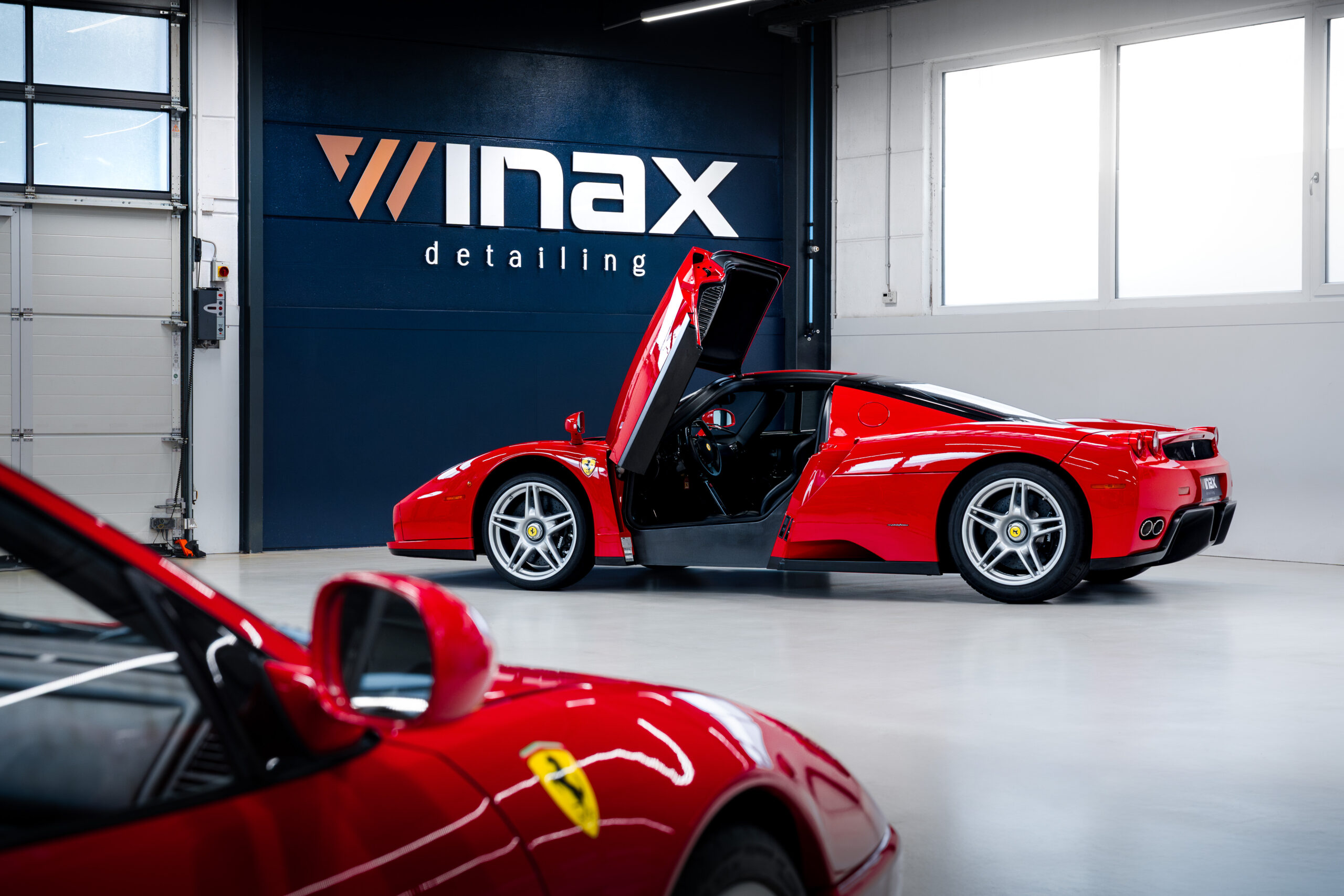 Keramikversiegelung für Felgen rote Ferrari Autos
